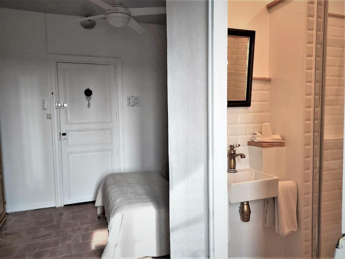 Le Neptune Le Somail Экстерьер фото