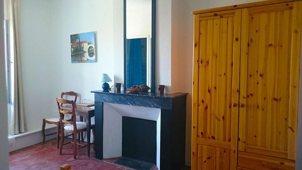 Le Neptune Le Somail Экстерьер фото